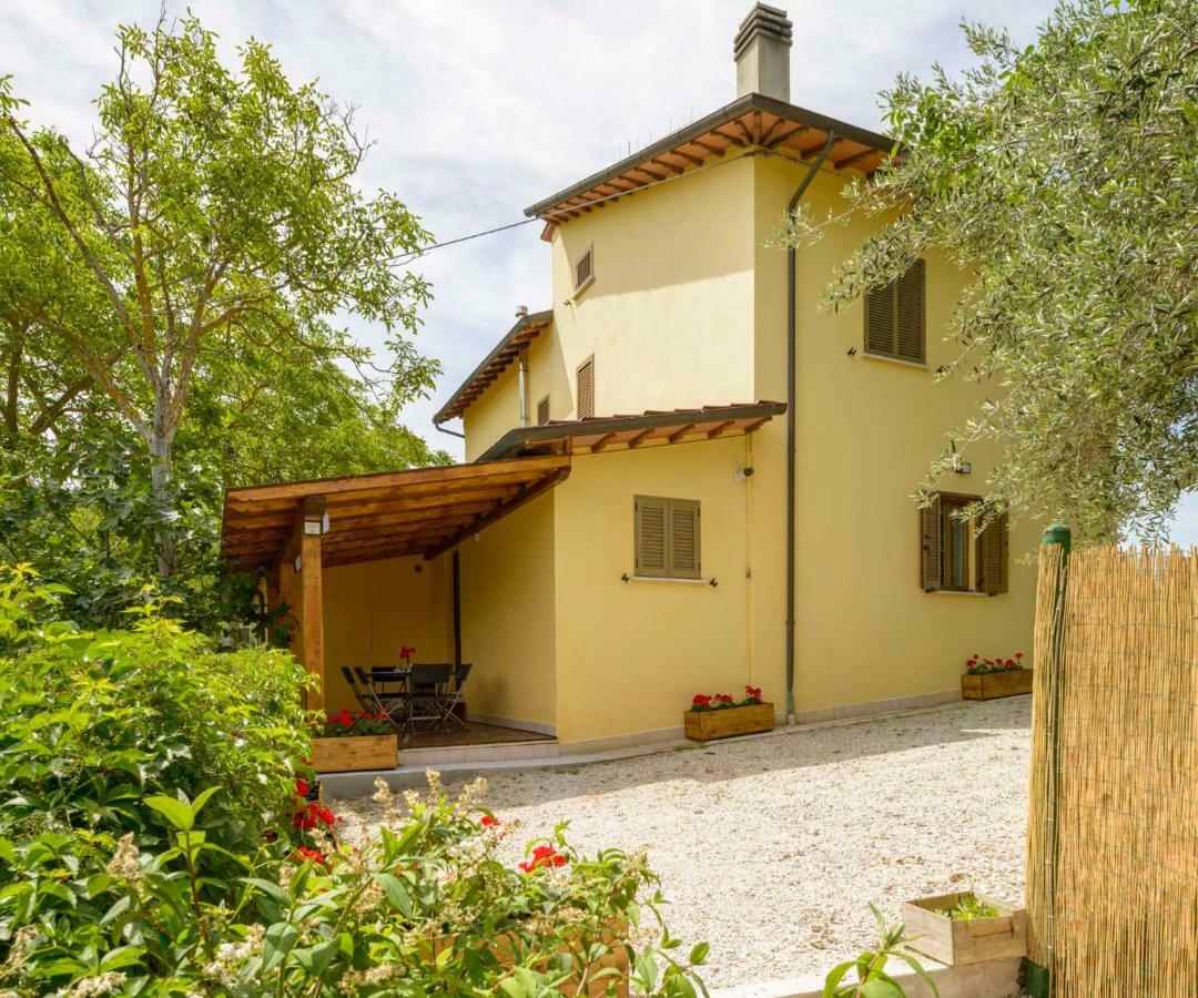 Casa Vacanze San Vittorino Gubbio Eksteriør billede